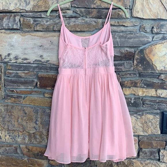 Hailey Logan by Adrianna Papell pink spaghetti strap dress. Size 3/4 - Picture 3 of 9